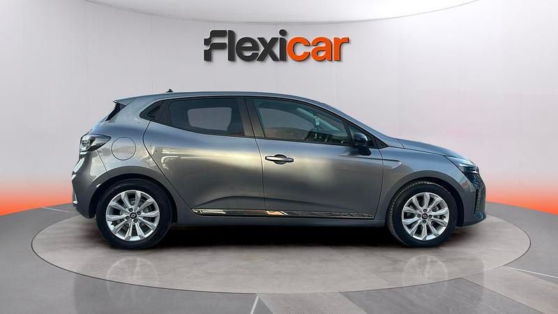 Usado Renault Clio V Evolution 101 CV (74 kW) 2025 Gris Berlina