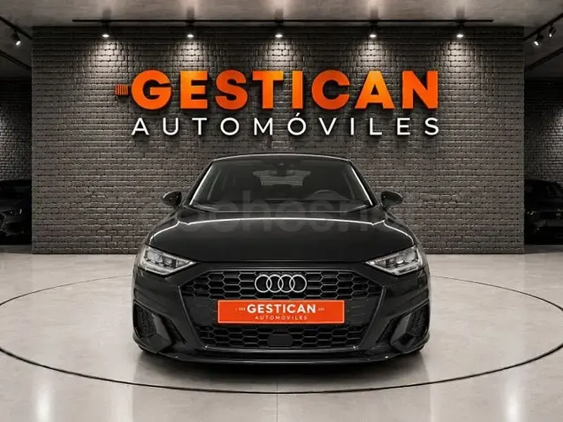 Usado Audi A3 Advanced Plus 110 CV (80 kW) 2022 Negro Berlina
