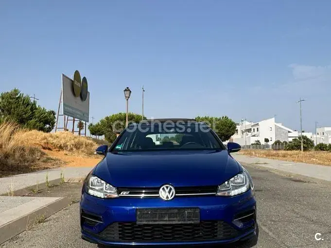 Usado VW Golf VII Sport 115 CV (84 kW) 2019 Azul Berlina