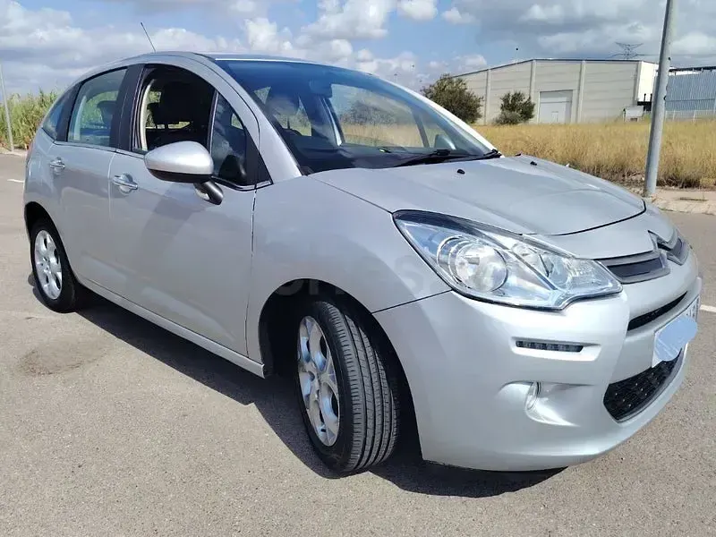 Usado Citroën C3 Live 82 CV (60 kW) 2016 Gris / plata Berlina