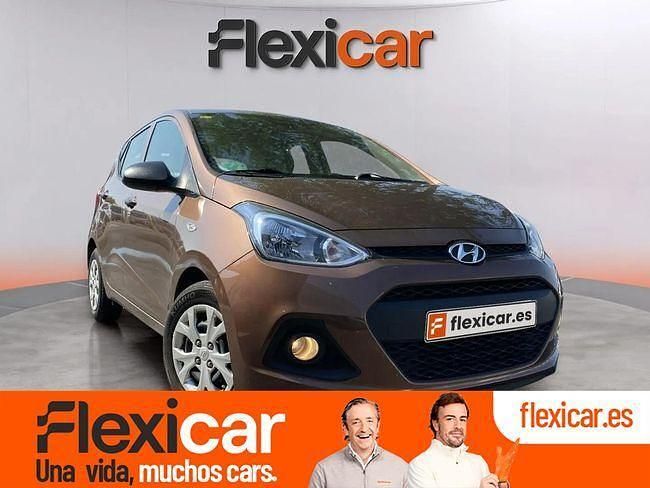 Marrón Usado 2016 Hyundai i10 Utilitario | 7650 € (Precio justo) - Imagen 1/4