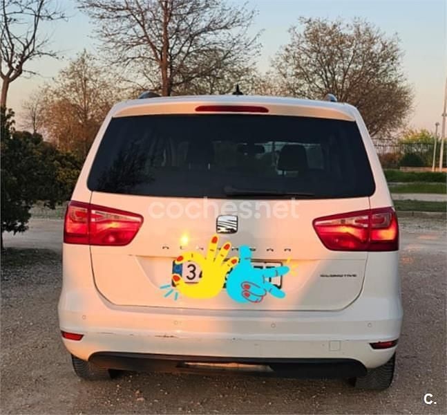 Usado Seat Alhambra Style 140 CV (102 kW) 2013 Blanco Monovolumen