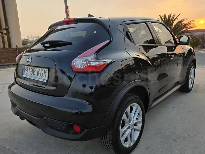 Usado Nissan Juke N-Connecta 115 CV (84 kW) 2018 Negro SUV