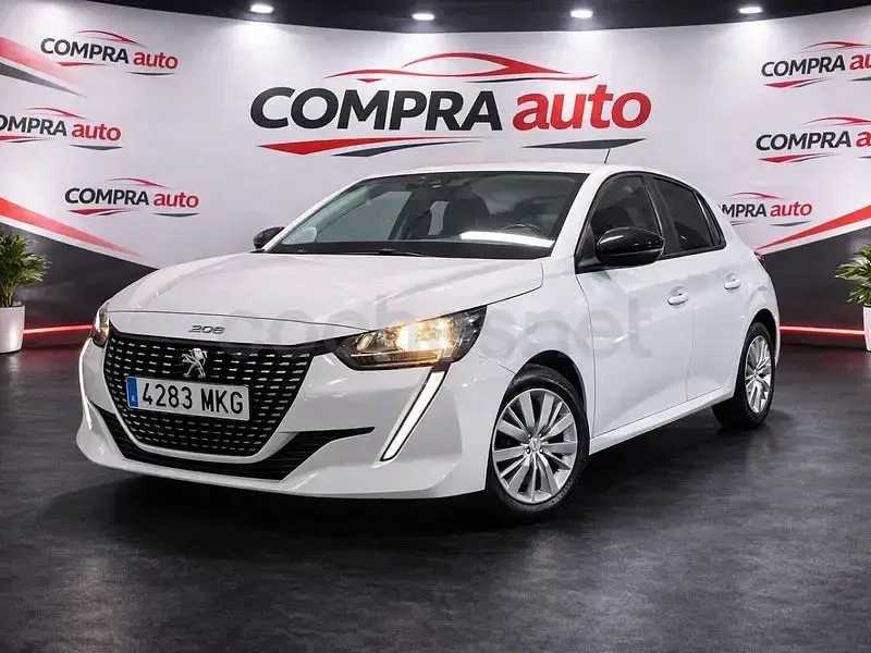 Usado Peugeot 208 Active 100 CV (73 kW) 2023 Blanco Utilitario