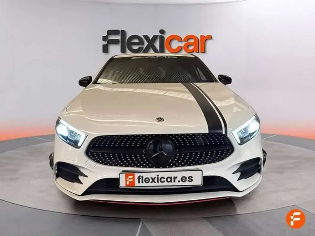 Usado Mercedes A200 163 CV (119 kW) 2018 Blanco Utilitario