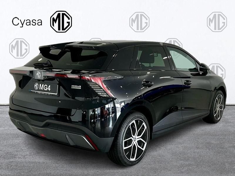 Usado MG MG4 EV Luxury 150 kW (204 CV) 2025 Eléctrico Utilitario