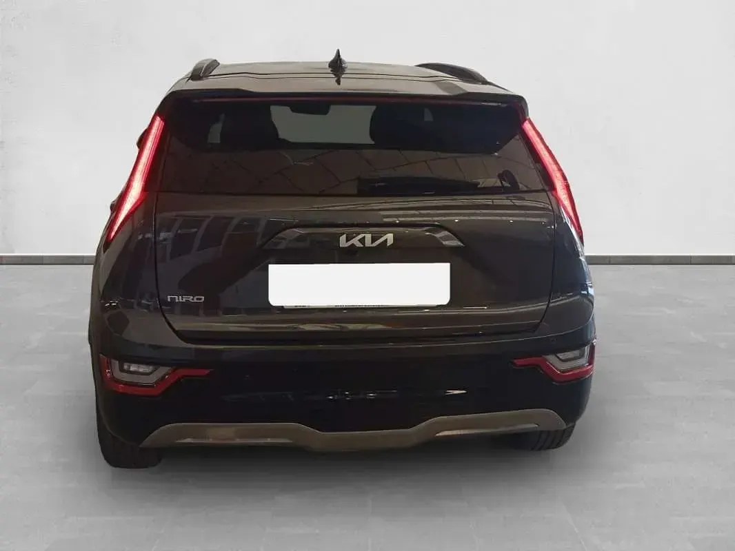 Usado Kia e-Niro 150 kW (204 CV) 2024 Gris SUV