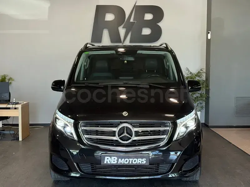 Usado Mercedes V220 Avantgarde 163 CV (119 kW) 2019 Negro Monovolumen