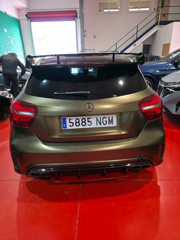 Usado Mercedes A250 AMG 220 CV (161 kW) 2017 Gris Utilitario