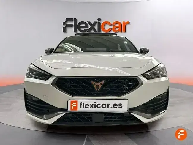 Usado Cupra Leon 150 CV (110 kW) 2023 Blanco