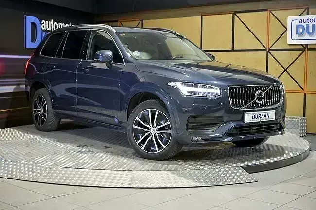 Usado Volvo XC90 Momentum 235 CV (172 kW) 2021 Gris SUV