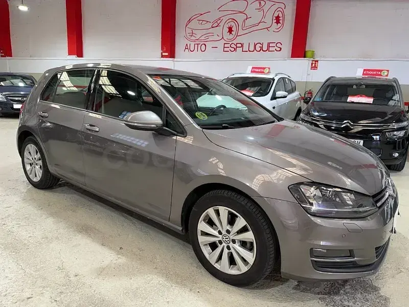 Usado VW Golf VII Advance 150 CV (110 kW) 2013 Beige Berlina