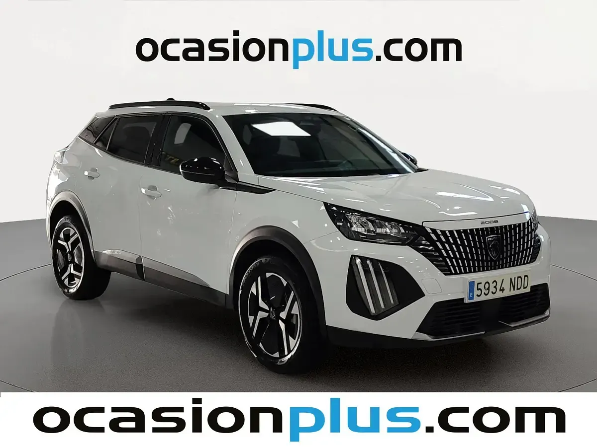 Usado Peugeot 2008 Allure 145 CV (106 kW) 2025 Blanco SUV