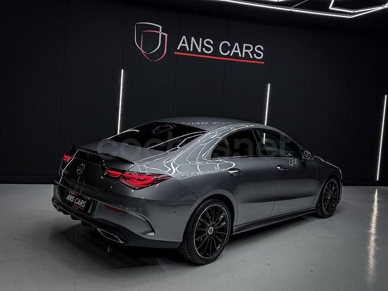 Usado Mercedes CLA200 163 CV (119 kW) 2020 Gris / plata Berlina