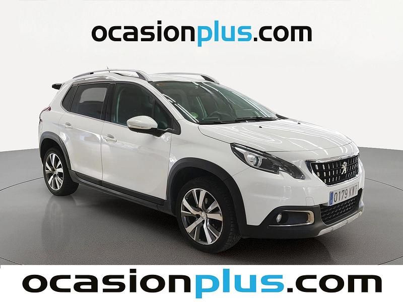 Usado Peugeot 2008 Allure 131 CV (96 kW) 2019 Blanco SUV