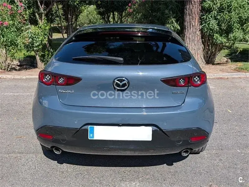 Usado Mazda 3 122 CV (89 kW) 2019 Gris / plata Berlina