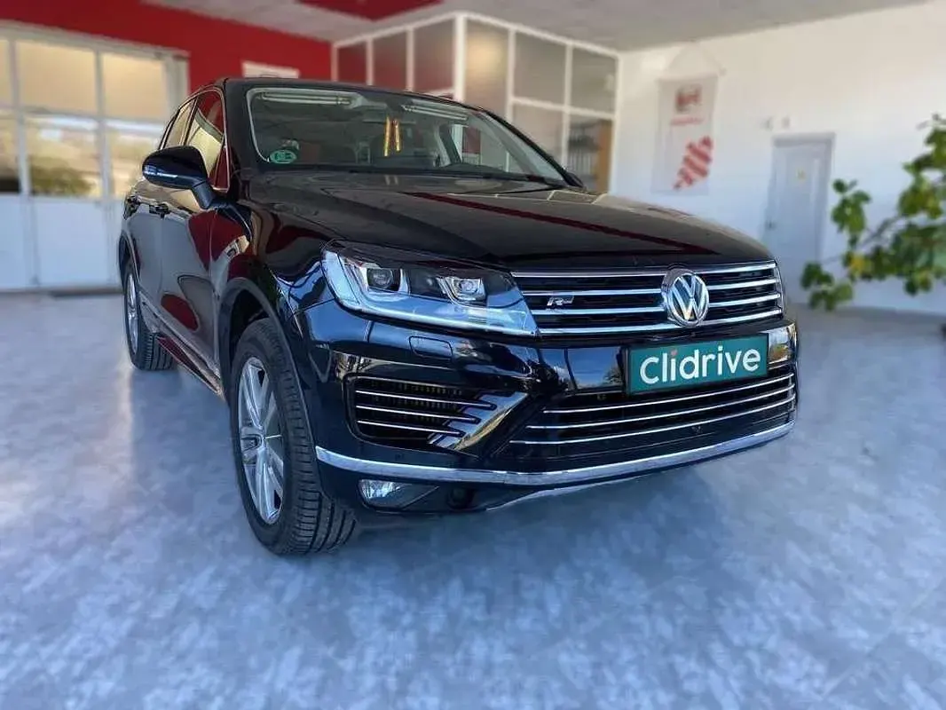 Usado VW Touareg 262 CV (192 kW) 2015 Negro SUV