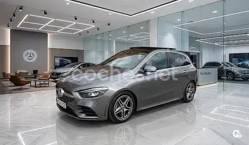 Usado Mercedes B200 156 CV (114 kW) 2019 Gris / plata Utilitario