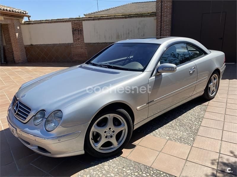 Usado Mercedes CL500 306 CV (225 kW) 2003 Gris / plata Coupe
