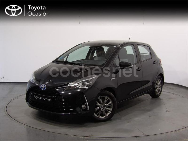 Negro Usado 2019 Toyota Yaris Hybrid Active Berlina | 14.000 € (Precio justo) - Imagen 1/4