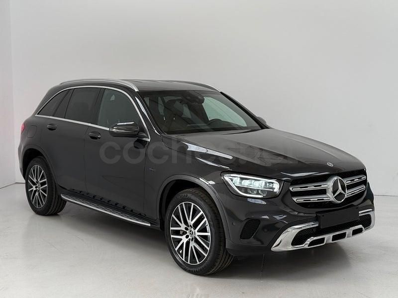 Usado Mercedes GLC300e 306 CV (225 kW) 2021 Gris / plata SUV