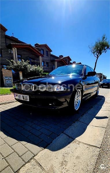 Usado BMW 740 Sport Line 238 CV (175 kW) 2000 Negro Berlina