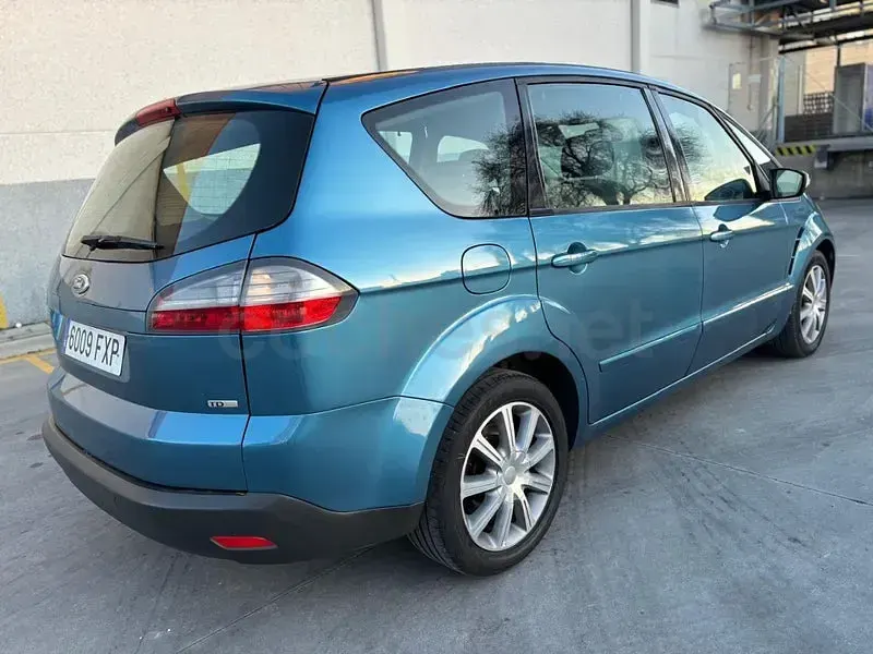 Usado Ford S-MAX Trend 140 CV (102 kW) 2007 Azul Monovolumen