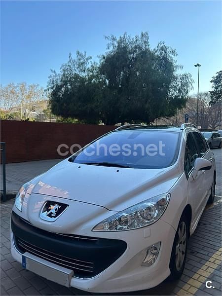 Usado Peugeot 308 SW Sport 120 CV (88 kW) 2011 Blanco Familiar