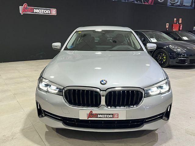 Usado BMW 520 190 CV (139 kW) 2021 Gris Berlina