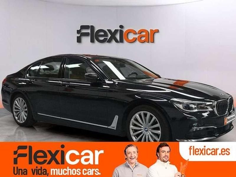 Usado BMW 730 265 CV (194 kW) 2017 Negro Berlina