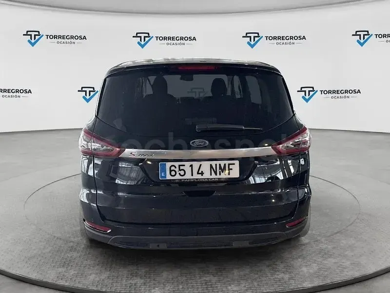 Begagnad Ford S-MAX Trend 150 HK (110 kW) 2019 Svart Minibuss