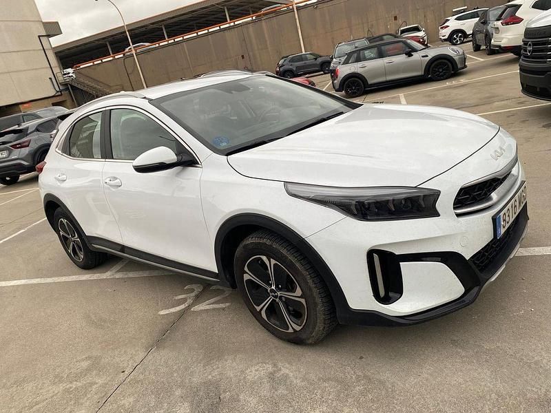 Usado Kia XCeed 141 CV (103 kW) 2023 Blanco SUV