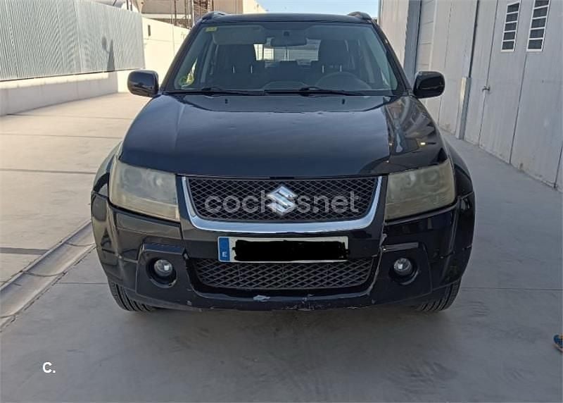 Negro Usado 2007 Suzuki Grand Vitara SUV | 5999 € (Super precio) - Imagen 1/4