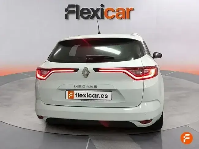 Usado Renault Mégane Business 115 CV (84 kW) 2020 Blanco