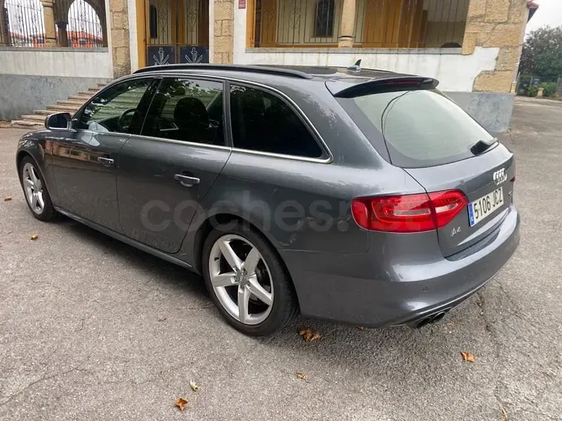 Usado Audi A4 S-Line 150 CV (110 kW) 2015 Gris / plata Familiar