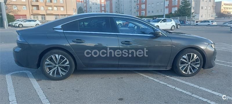 Usado Peugeot 508 Allure 225 CV (165 kW) 2021 Gris / plata Berlina