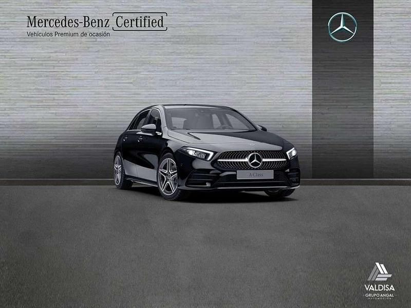 Usado Mercedes A180 AMG line 136 CV (100 kW) 2022 Utilitario