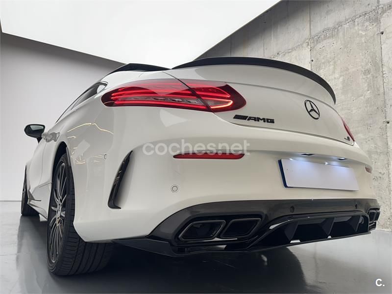 Usado Mercedes C220 170 CV (125 kW) 2017 Blanco Coupe