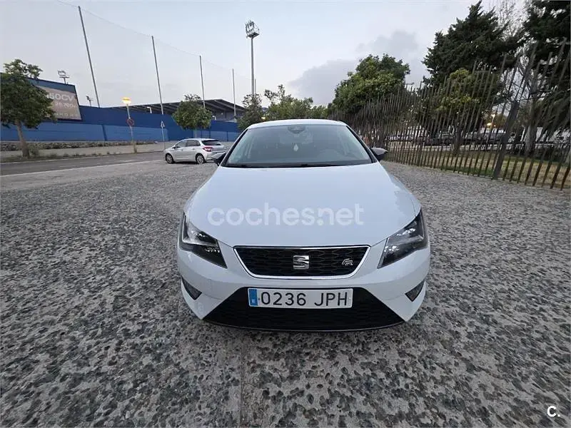 Usado Seat Leon FR 150 CV (110 kW) 2016 Blanco Berlina