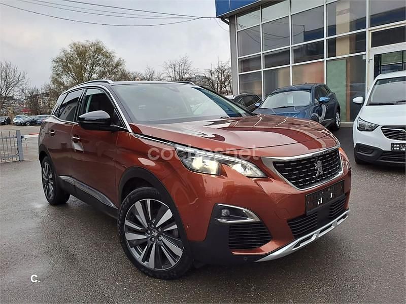 Usado Peugeot 3008 Allure 180 CV (132 kW) 2019 Marrón SUV