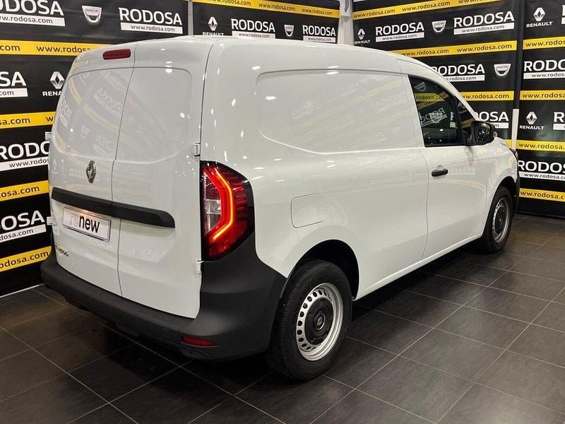 Usado Renault Kangoo 95 CV (69 kW) 2023 Blanco Monovolumen
