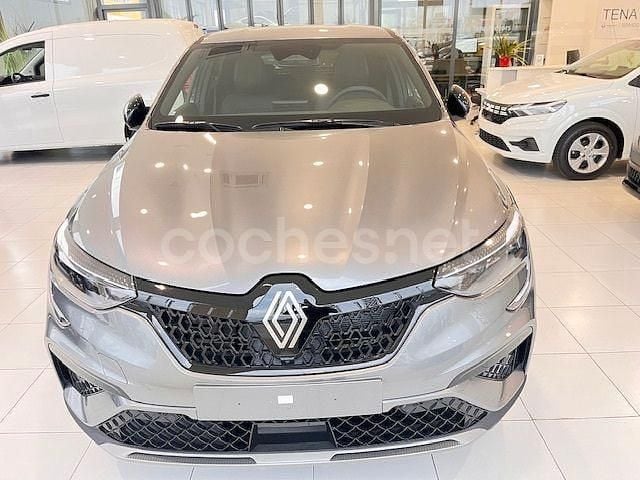 Nuevo Renault Arkana Techno 145 CV (106 kW) 2025 Gris / plata SUV