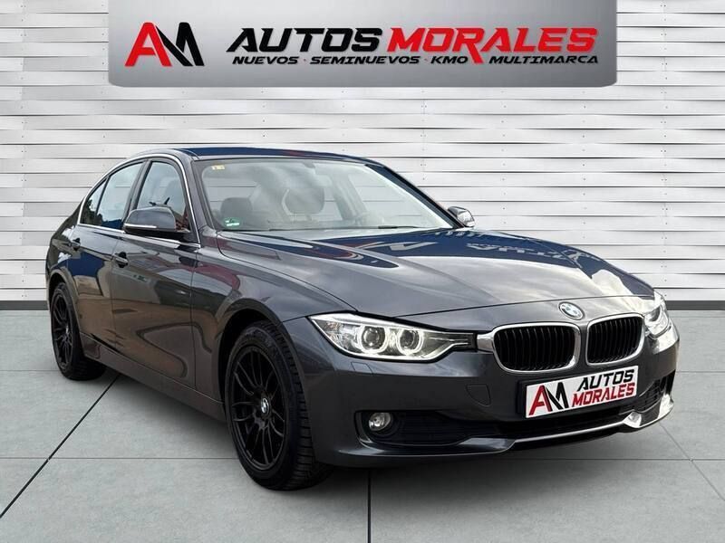 Usado BMW 318 Comfort Edition 143 CV (105 kW) 2014 Gris Berlina
