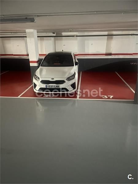 Blanco Usado 2021 Kia Ceed GT Berlina | 24.500 € (Caro) - Imagen 1/1