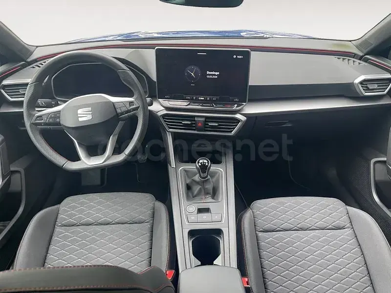 Begagnad Seat Leon FR 116 HK (85 kW) 2025 Blå Sedan