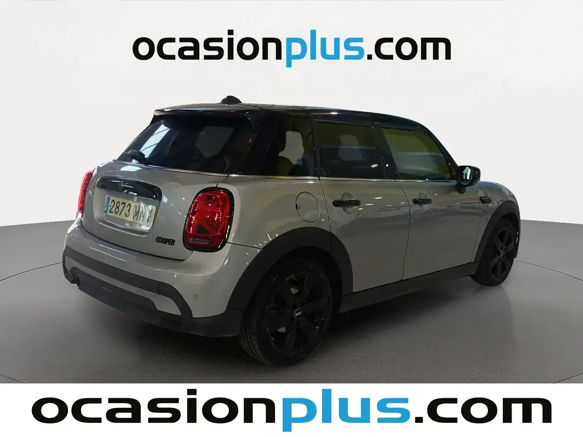 Usado Mini Cooper 136 CV (100 kW) 2024 Gris Utilitario