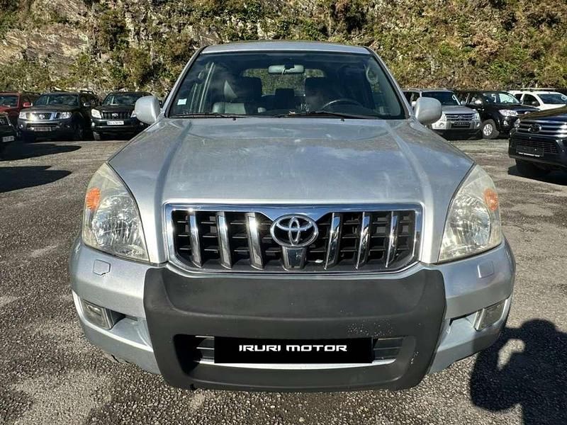 Usado Toyota Land Cruiser 166 CV (122 kW) 2005 Plateado SUV