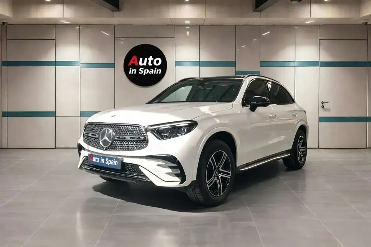 Usado Mercedes GLC300e 333 CV (244 kW) 2023 Blanco SUV