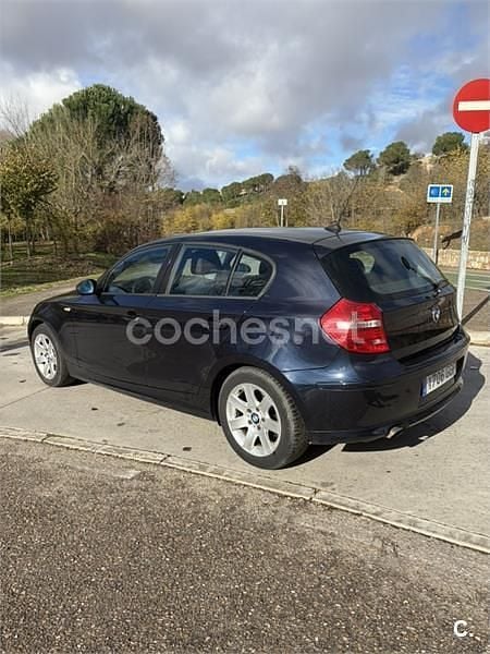 Usado BMW 118 129 CV (94 kW) 2008 Azul Utilitario