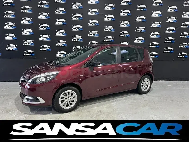 Usado Renault Scénic LIMITED 110 CV (80 kW) 2015 Granate Monovolumen